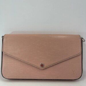 LOUIS VUITTON POCHETTE